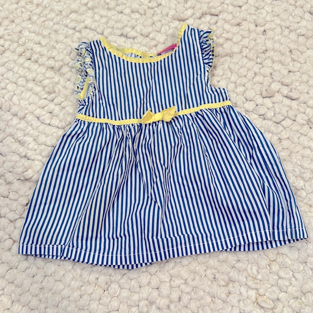 24m blouse with yellow bow and details.